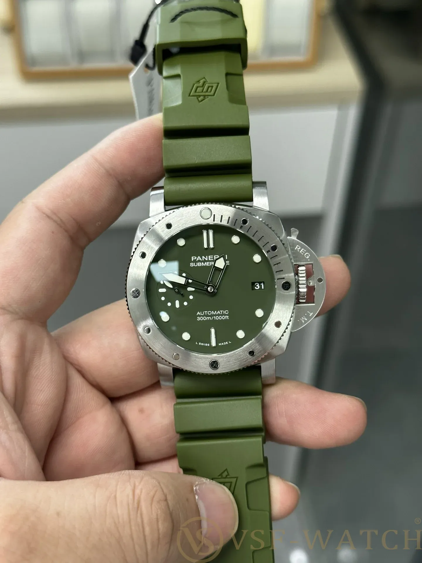VSF Watch Factory Panerai Submersible “Verde Militare” 42mm 