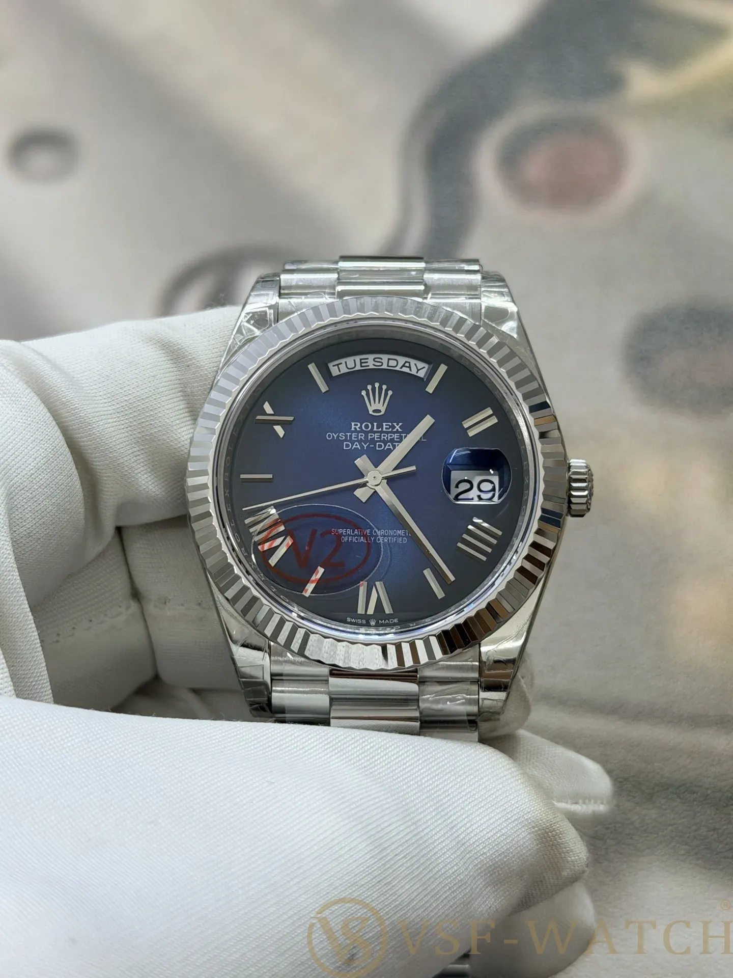 VS Factory Rolex Day-Date 40mm White Gold Gradient Blue Roma